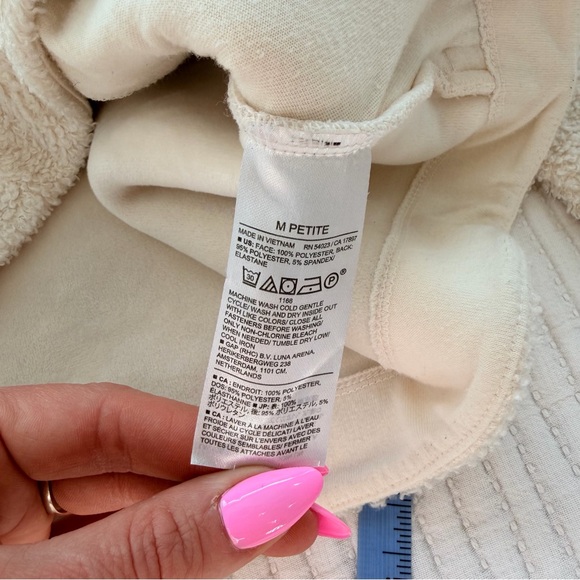 Banana Republic Cropped Cream Teddy Sherpa Jacket Women's Petite Medium - Picture 7 of 9